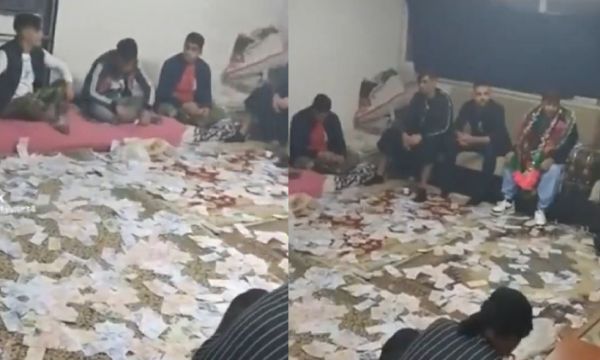 Afganlar Türk lirasını halı gibi yere serdi!